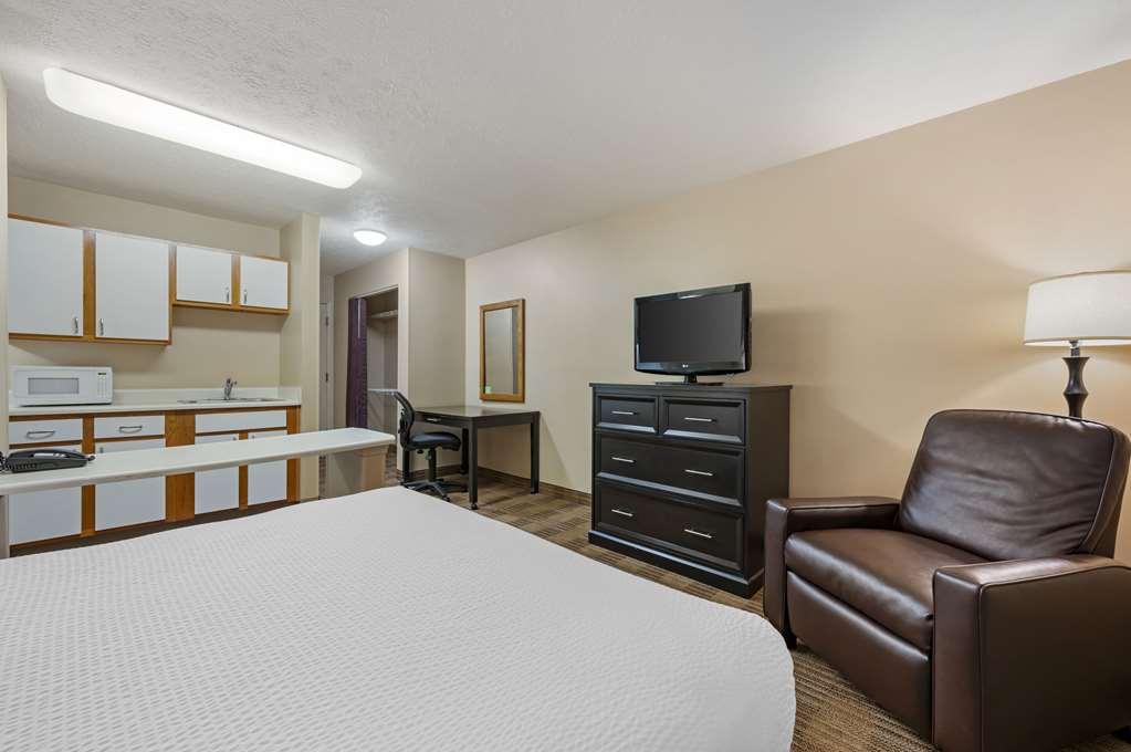 Suburban Studios Louisville East 객실 사진